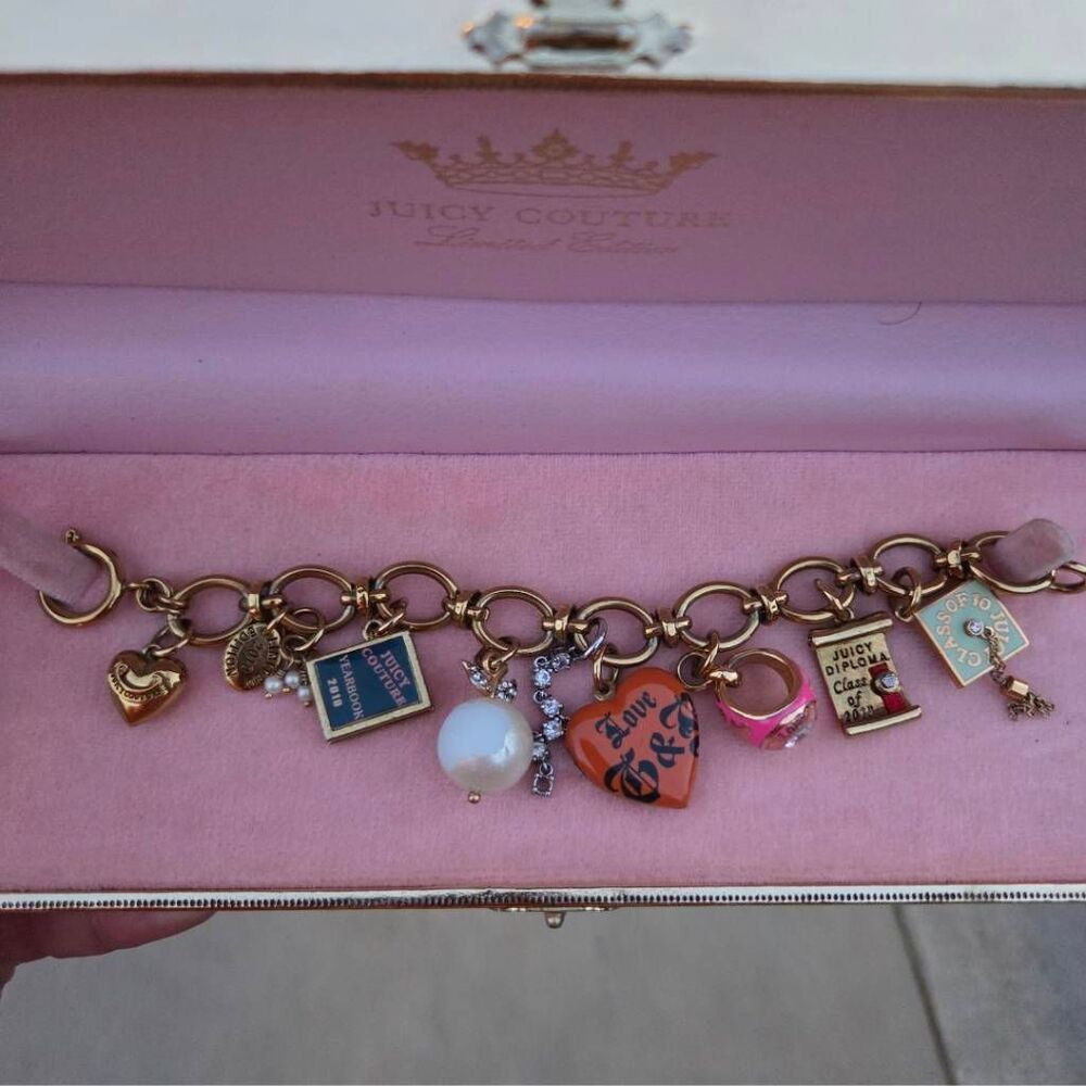 Juicy Couture Y2K Graduation 2010 Limited Edition Vintage Charm Bracelet w/ Box